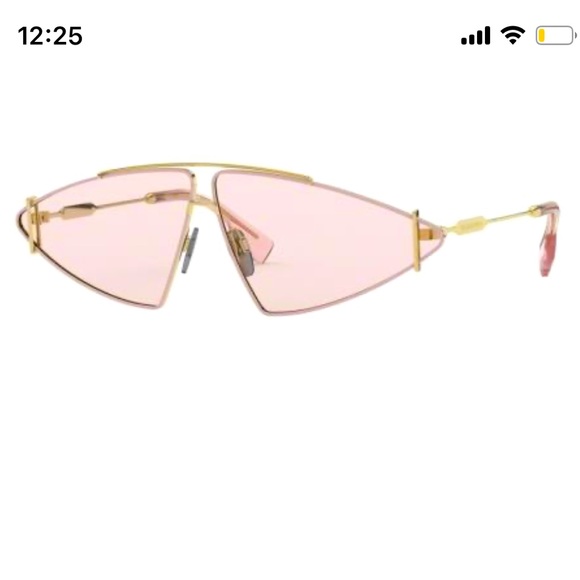 BURBERRY PINK TINTED LENSES CAT EYE SUNGLASSES - Picture 1 of 14